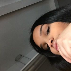 Meet your Posher, Davely